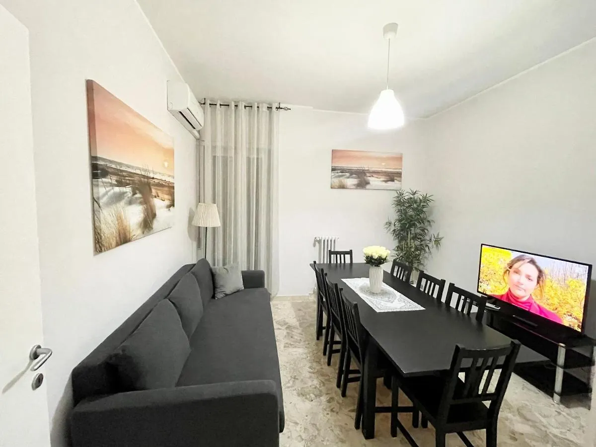 Apartment Savoia Bari Italia