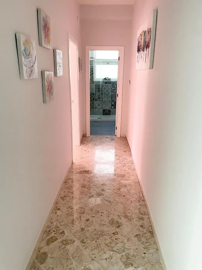 Apartment Savoia Бари 0*,  Италия