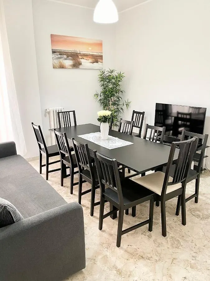 Apartment Savoia Бари