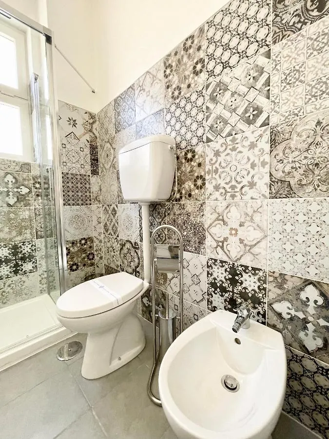 Apartment Savoia Bari Italia